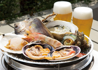 海鮮レストラン「魚魚(うおうお)」