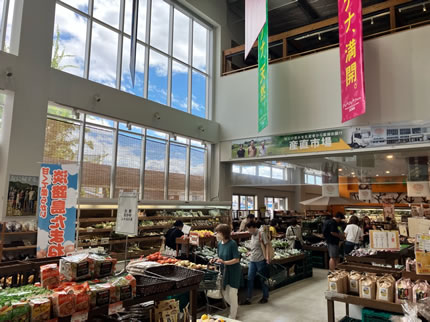 海鮮レストラン「魚魚（うおうお）」（ひょうご 産直市場「ナナ・ファーム須磨」2F）